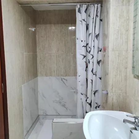 35-3- Комната В Квартире Для Семьи От 1 До 4 Человек В Центре Аликанте Homestay Alicante