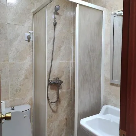 35-3- Комната В Квартире Для Семьи От 1 До 4 Человек В Центре Аликанте Homestay Alicante